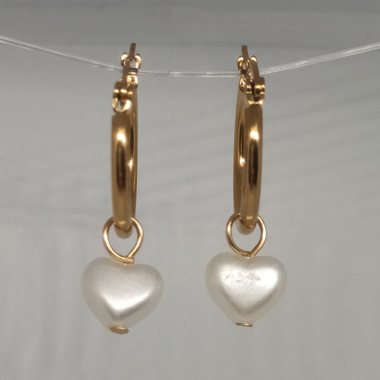 Chiq Love Earrings